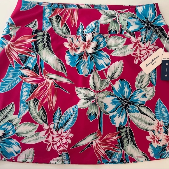 NWT Tommy Bahama Active Magenta Flora Golf Skort sz Small (227 & 245) - Picture 14 of 16